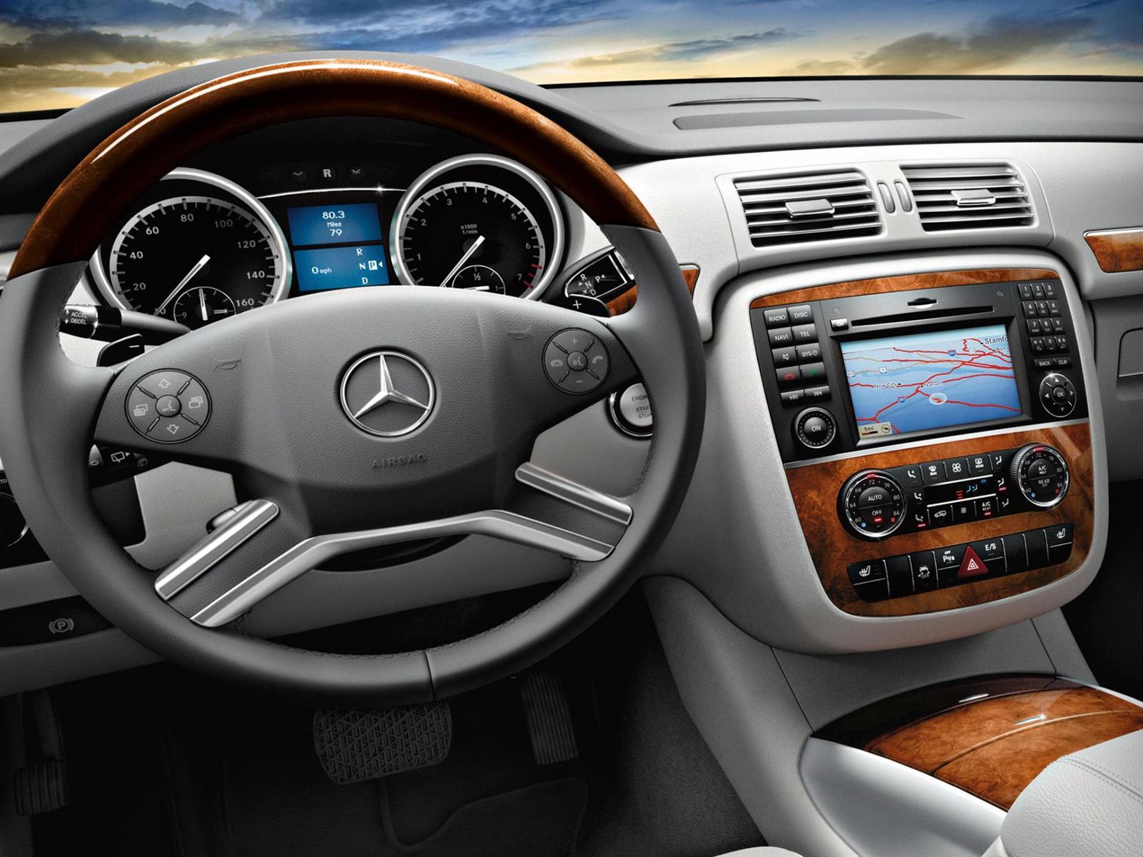 2012 Mercedes-Benz R-Class