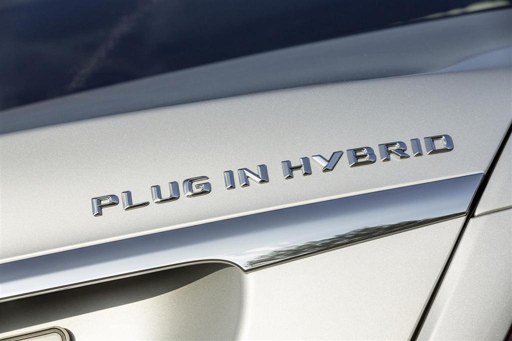 2014 Mercedes-Benz S550 Plug-In Hybrid