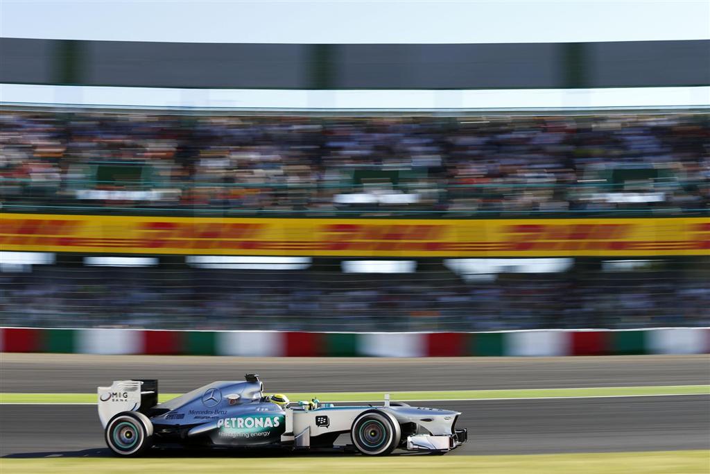 2013 Mercedes-Benz W04