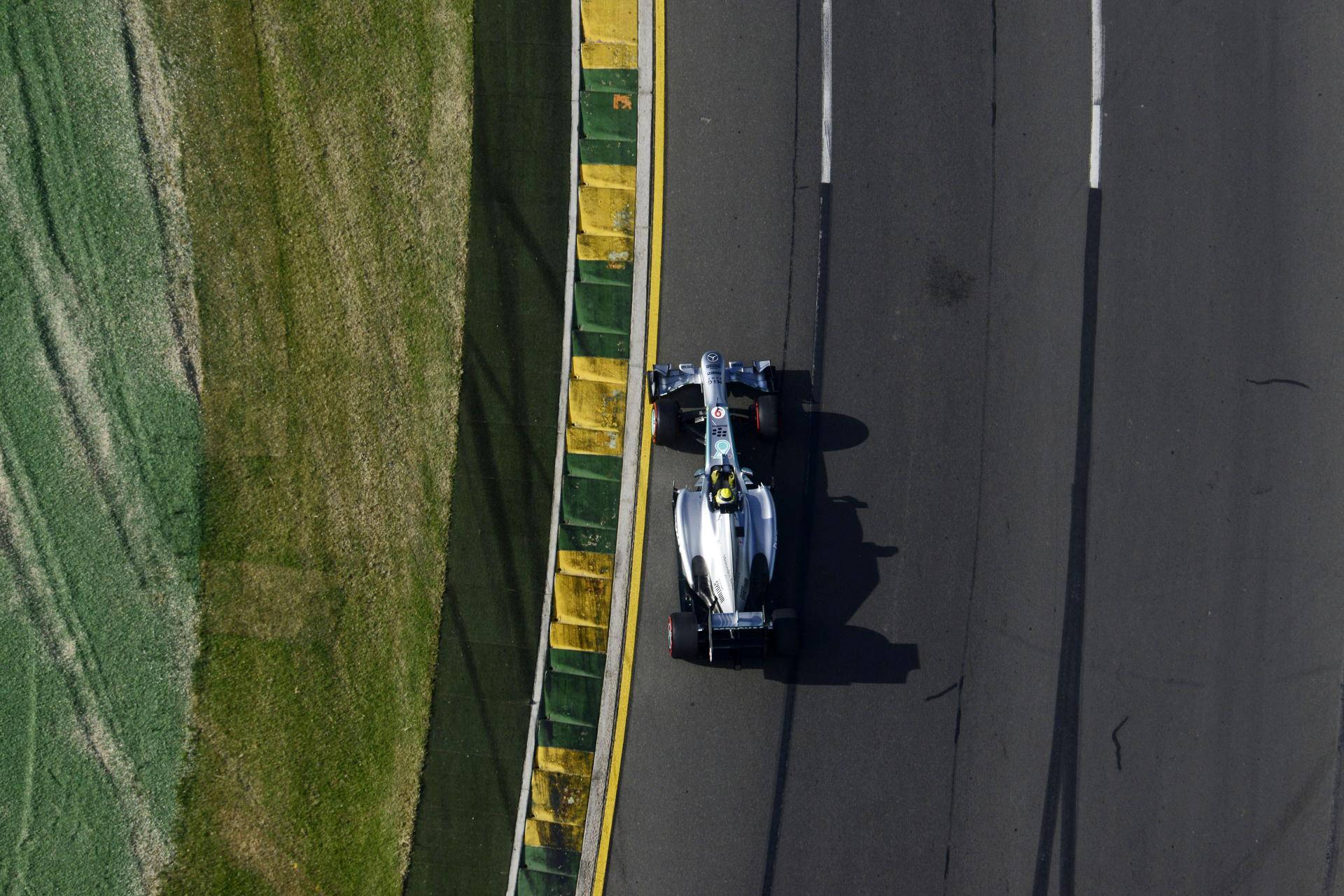 2013 Mercedes-Benz W04