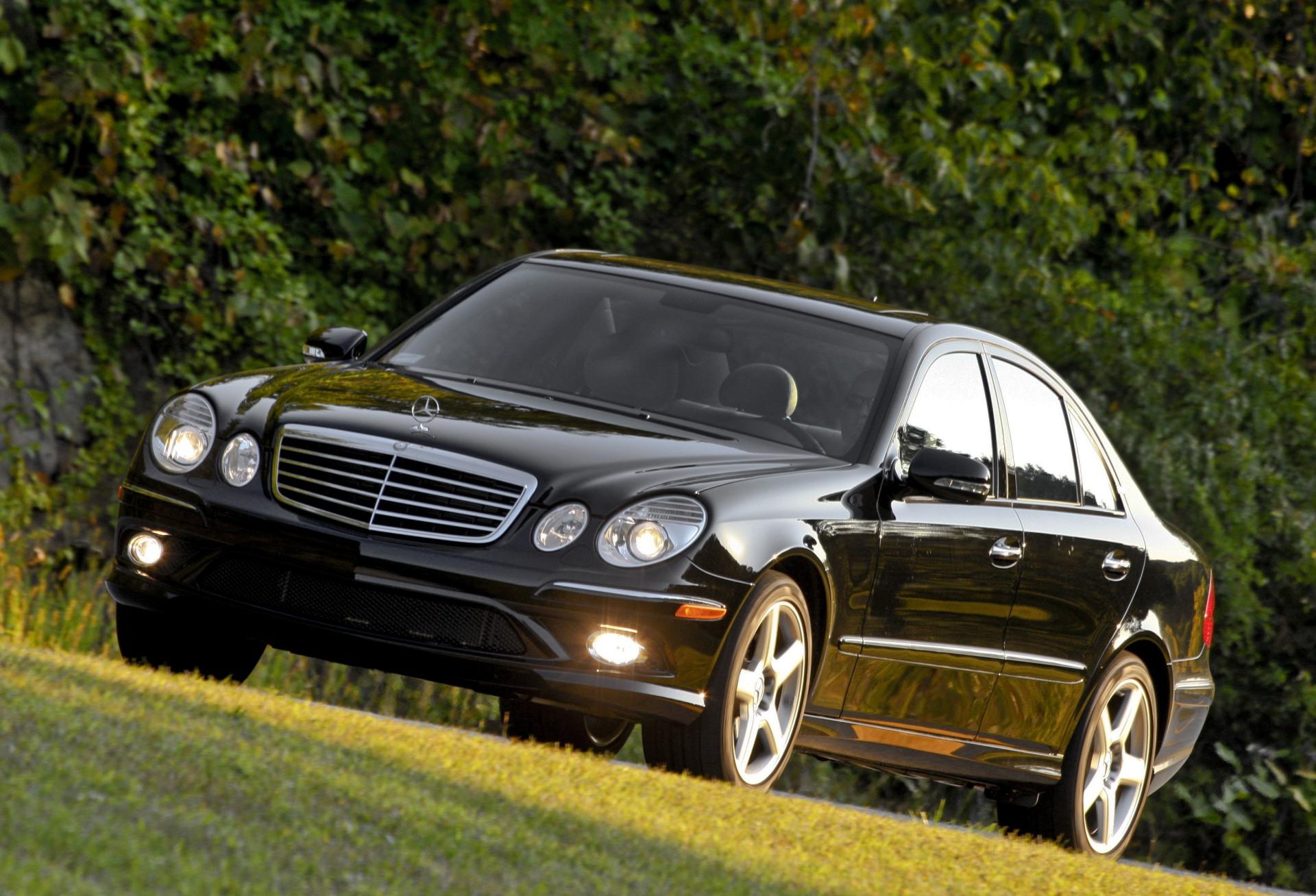 Купить мерседес 2009. Mercedes Benz 2009. Mercedes e 2009. Mercedes-Benz e210 2009. Мерседес Бенц 2009 года.