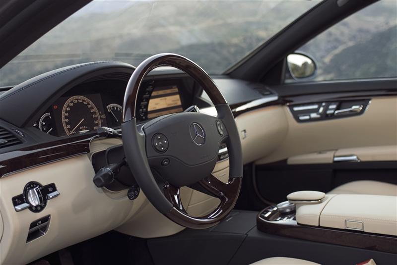 2009 Mercedes-Benz S-Class