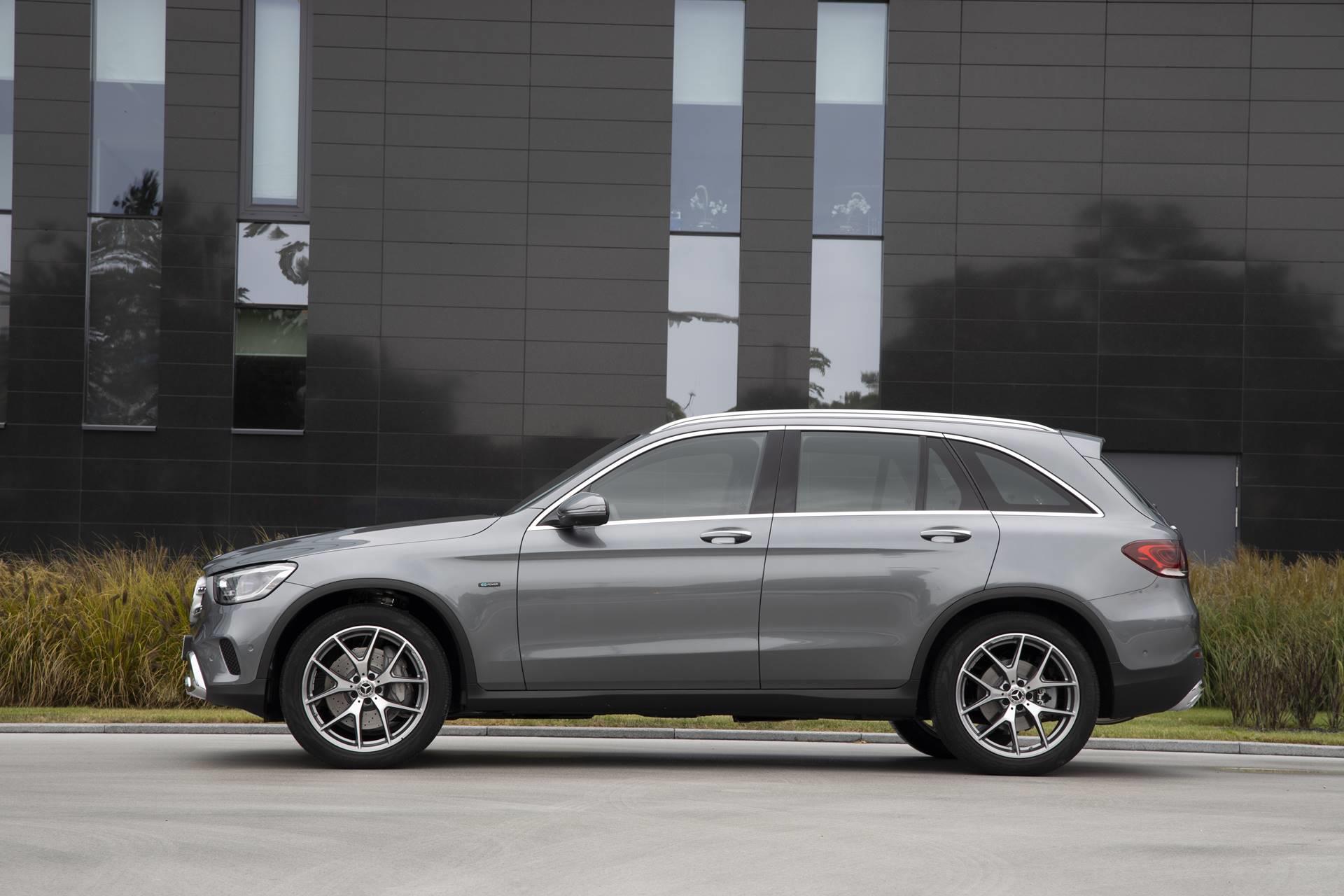 2020 Mercedes-Benz GLC 300 e