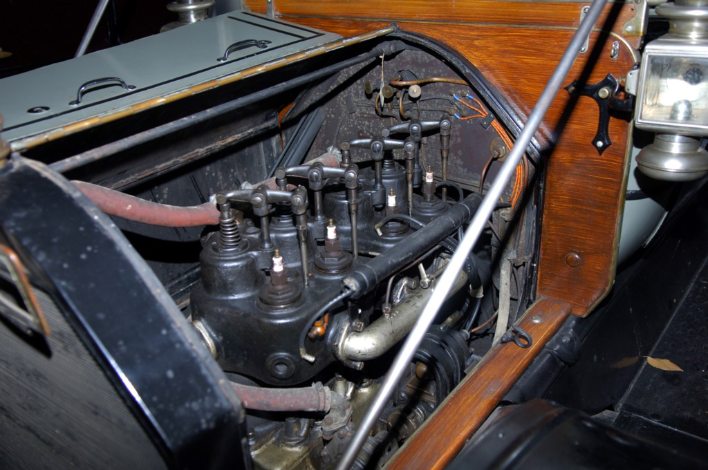 1911 Mitchell Model R