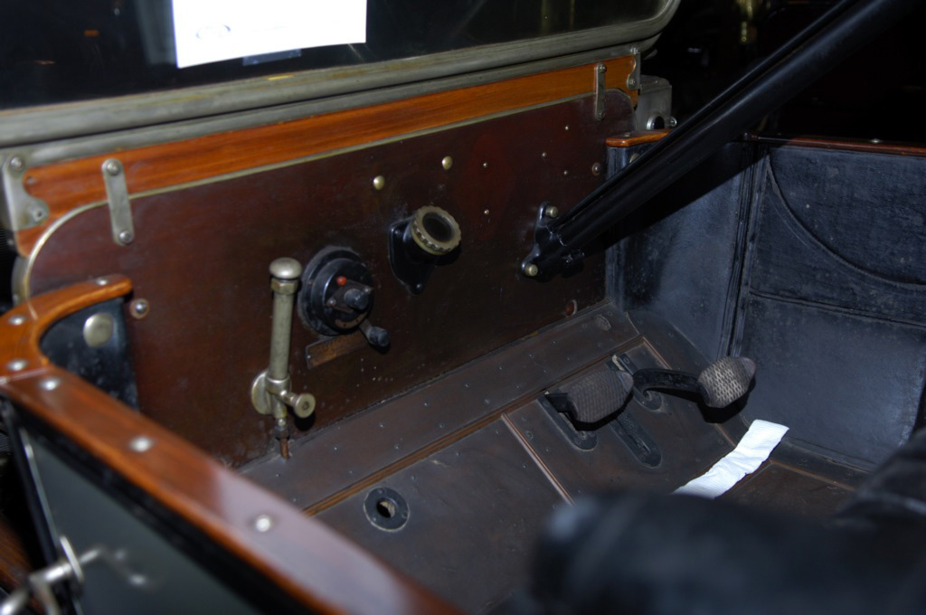 1911 Mitchell Model R