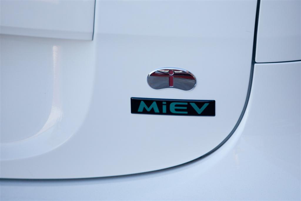 2012 Mitsubishi i-MiEV