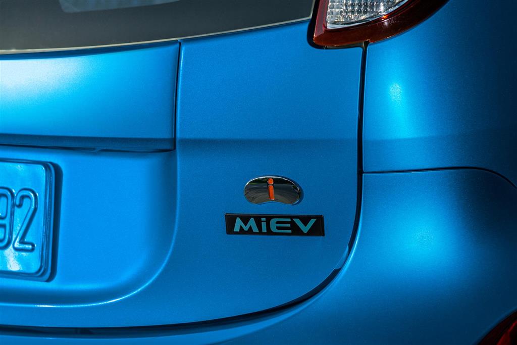 2017 Mitsubishi i-MiEV
