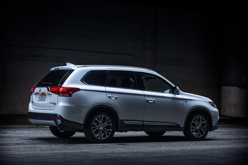 2018 Mitsubishi Outlander