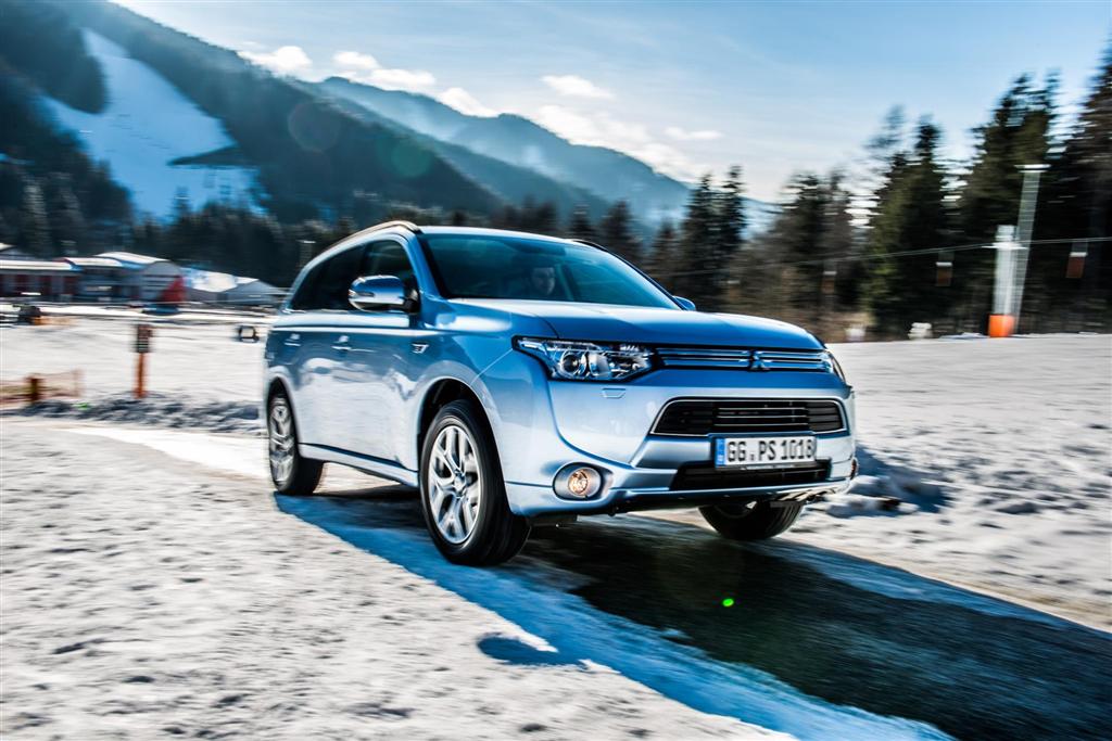 2014 Mitsubishi Outlander PHEV