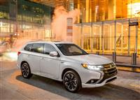 Mitsubishi Outlander PHEV Monthly Vehicle Sales