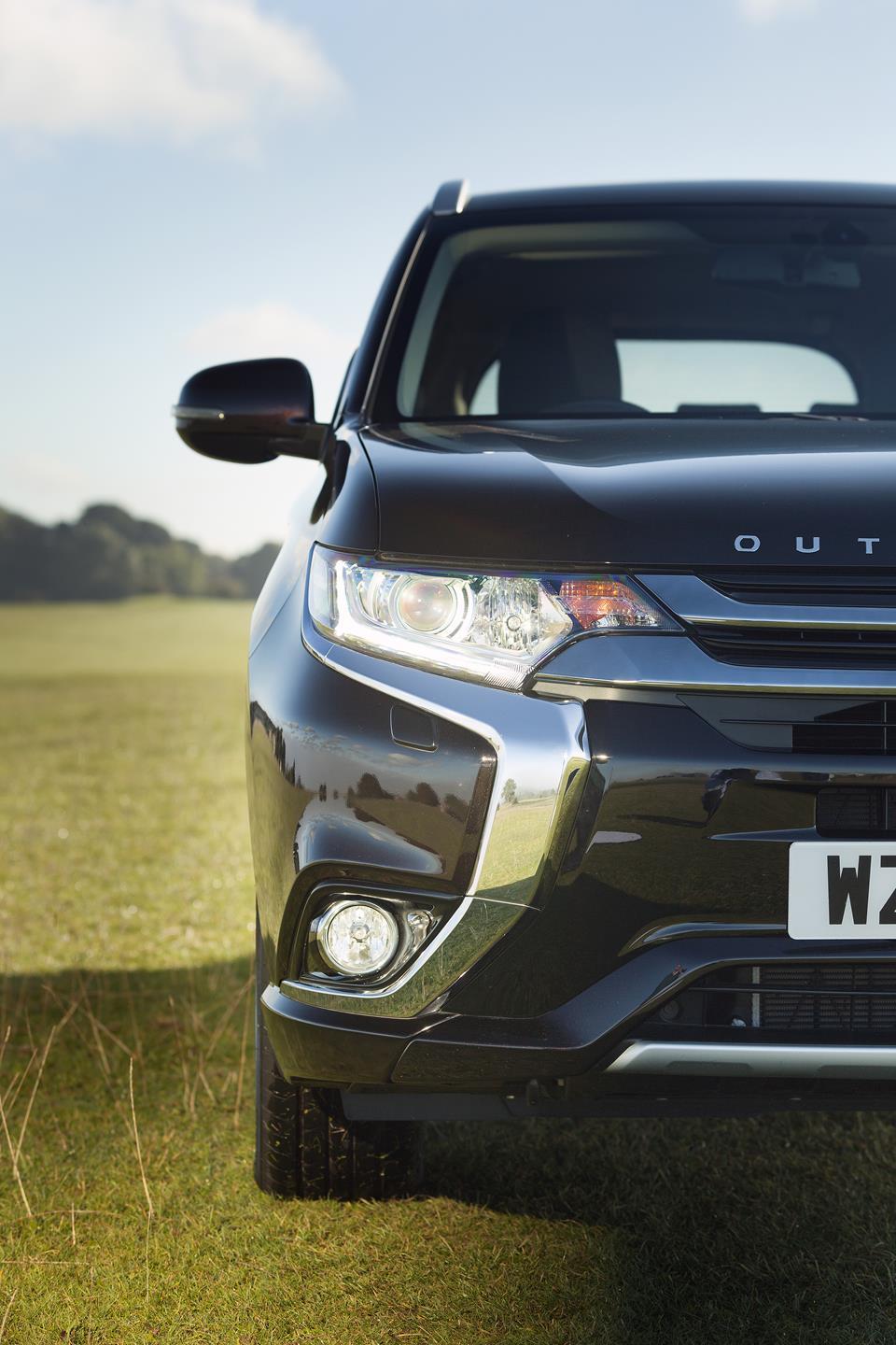 2017 Mitsubishi Outlander PHEV Juro