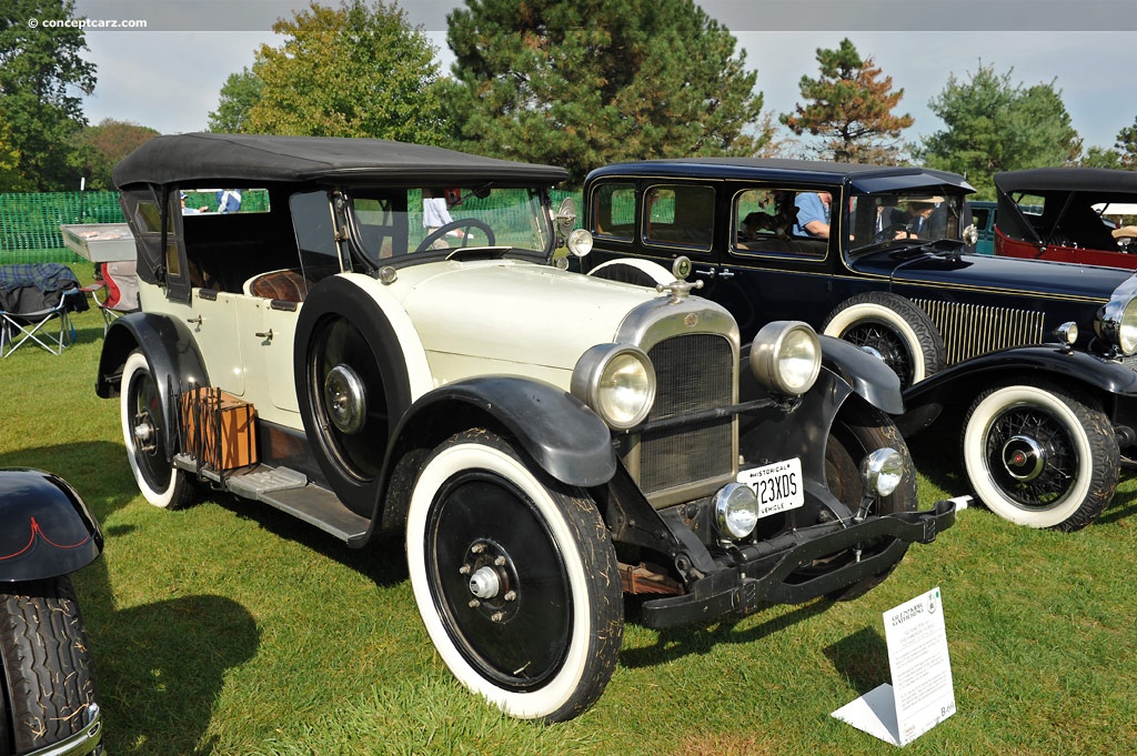 1923 Nash Type 690