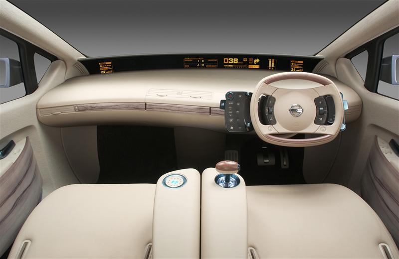 2003 Nissan Serenity Concept thumbnail image