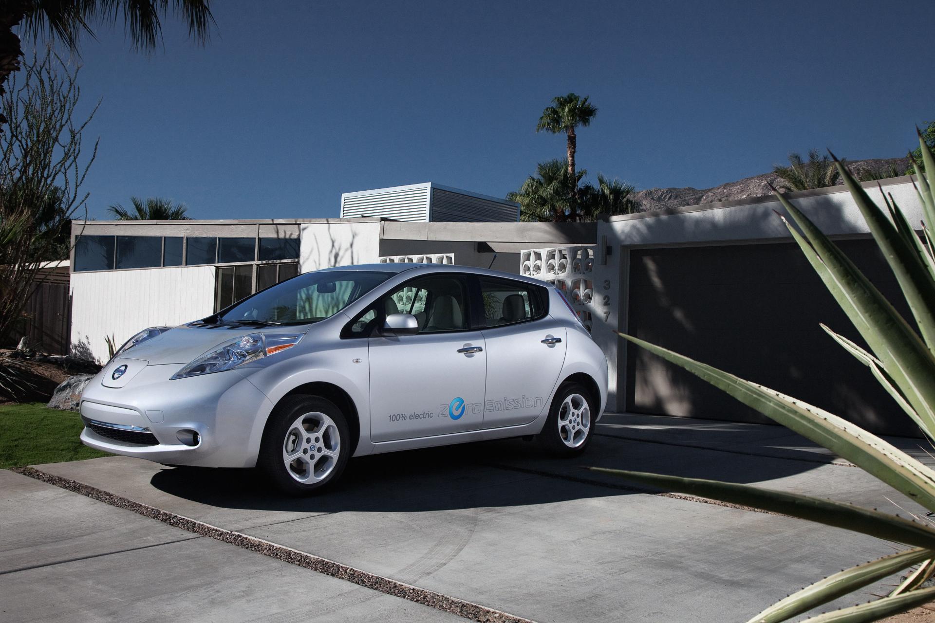 2012 Nissan LEAF