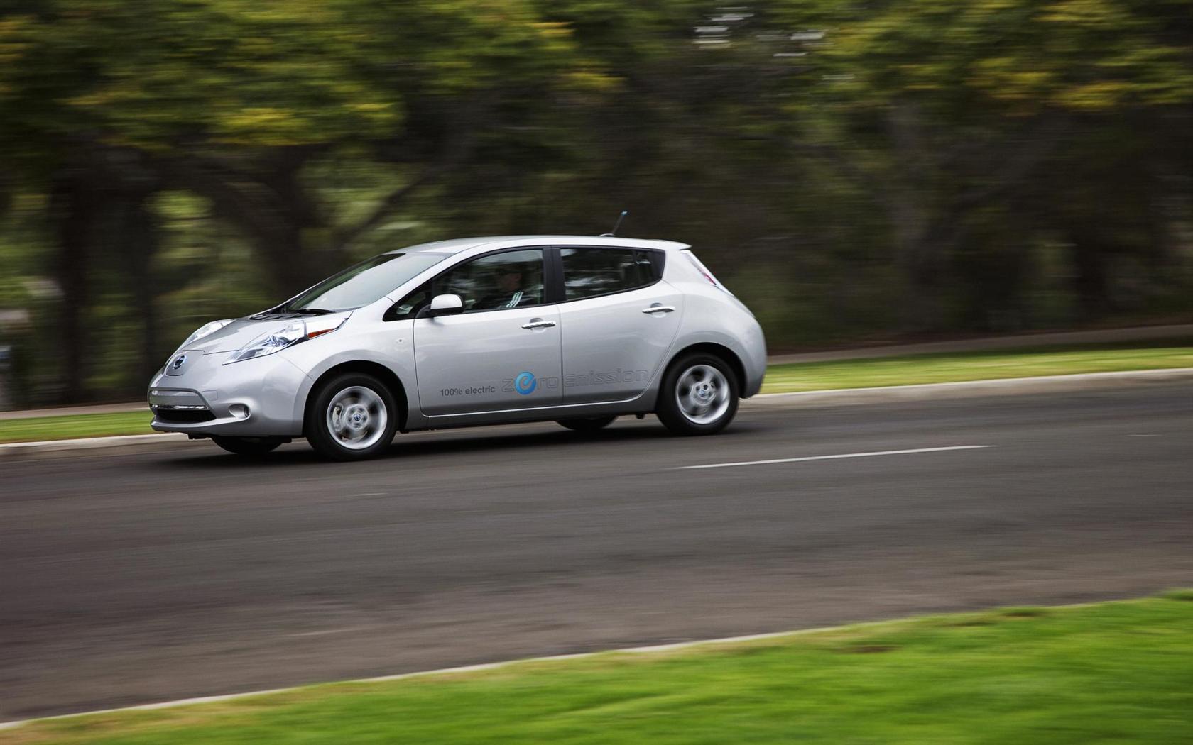 2012 Nissan LEAF