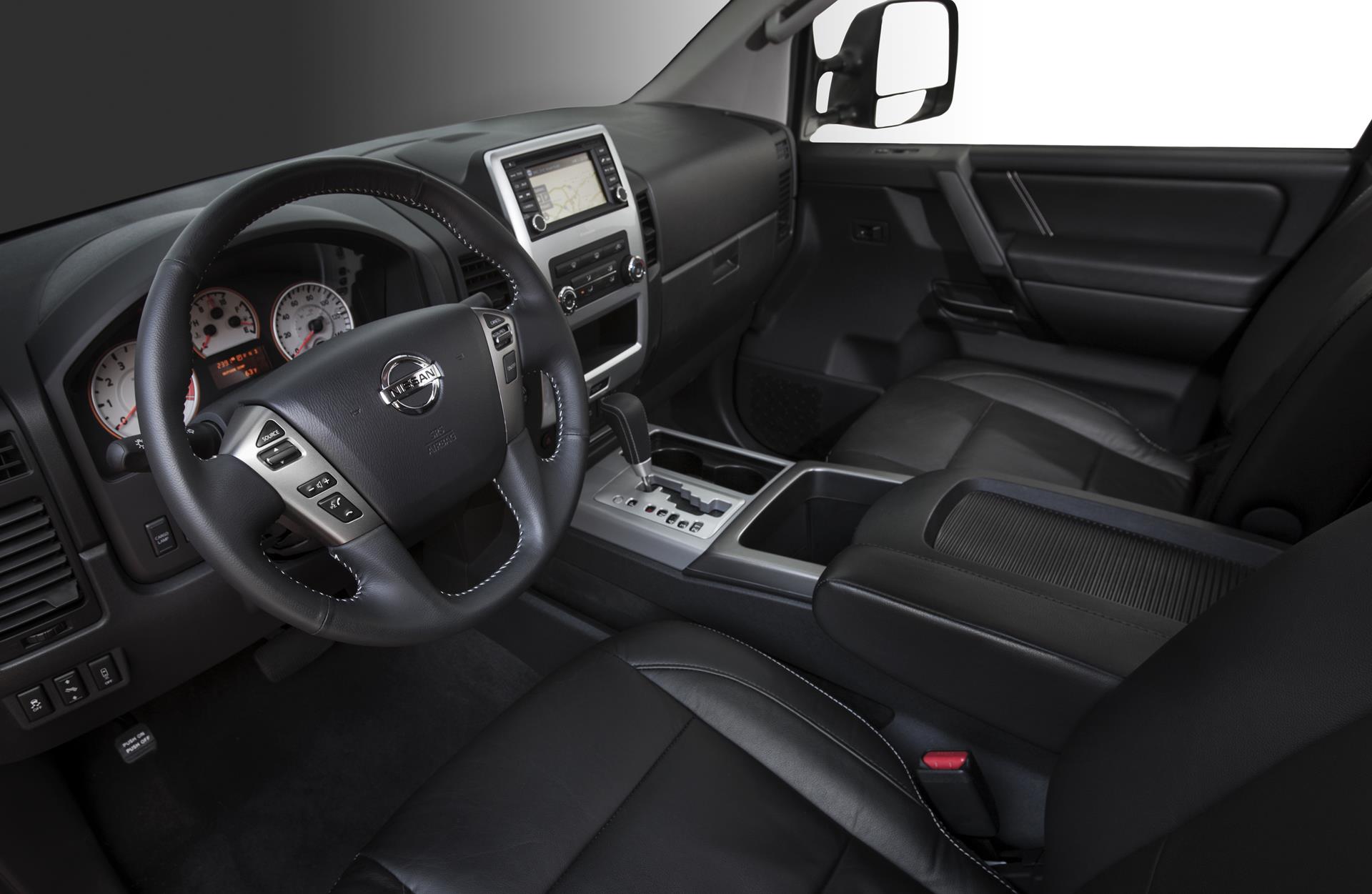 2015 Nissan Titan