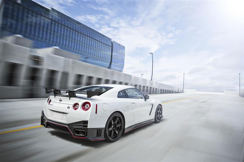 2016 Nissan GT-R NISMO