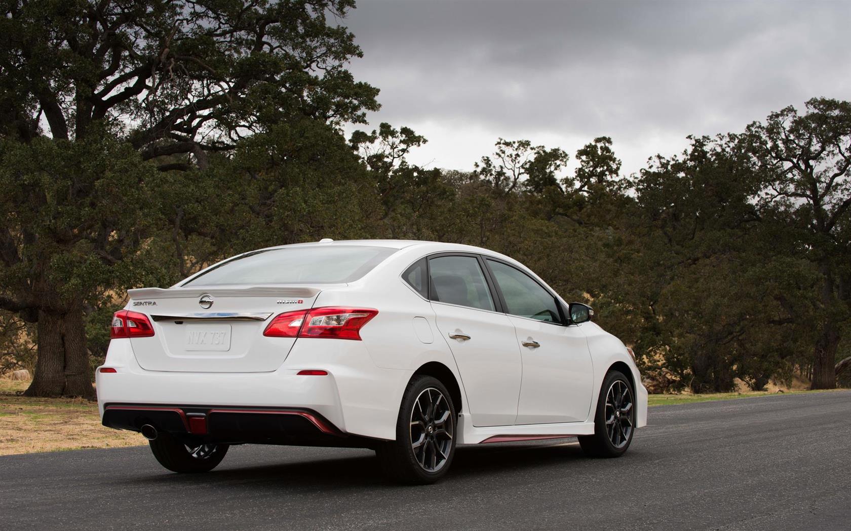 2017 Nissan Sentra NISMO