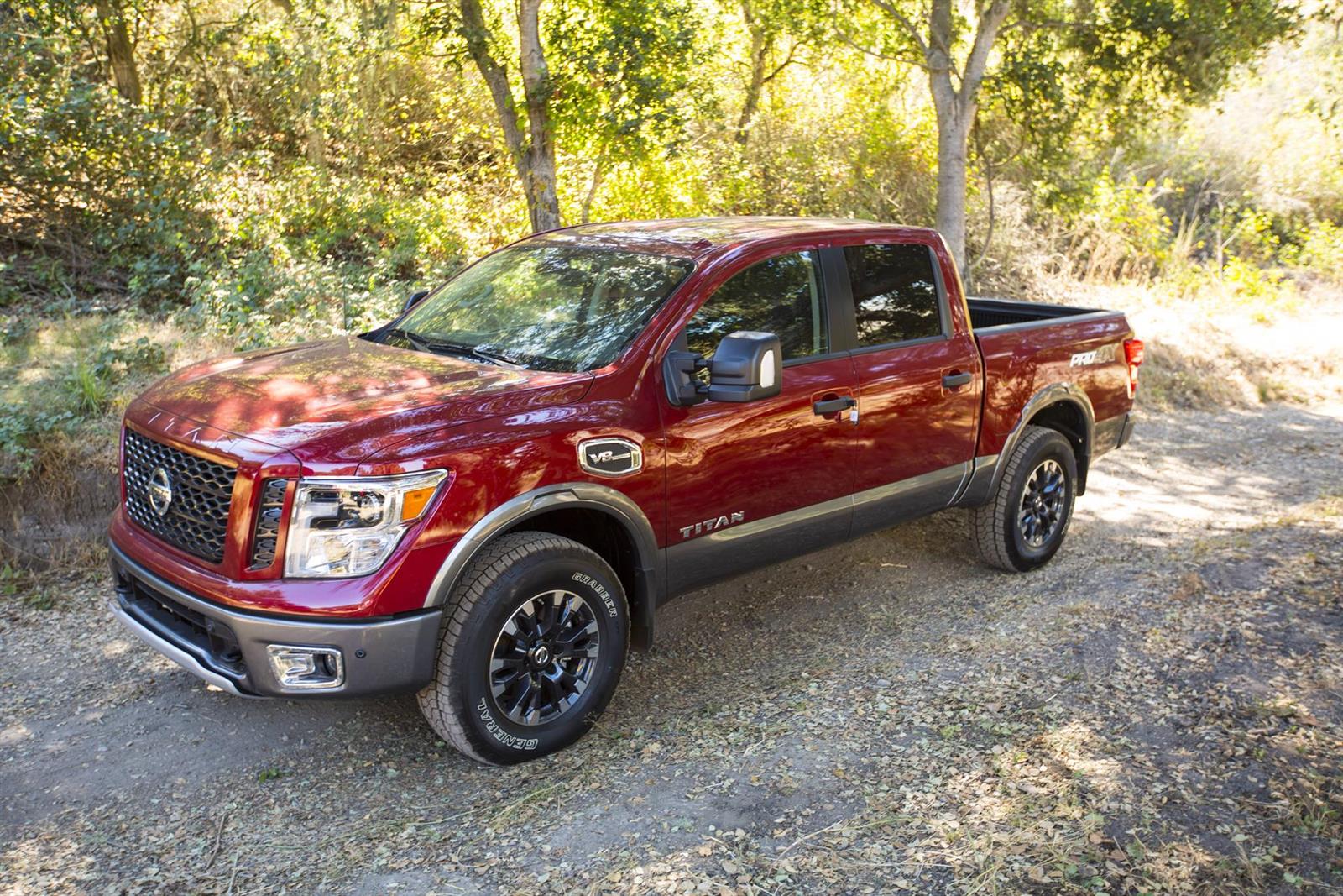 2017 Nissan Titan