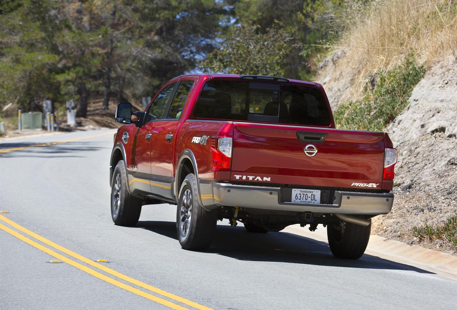 2017 Nissan Titan