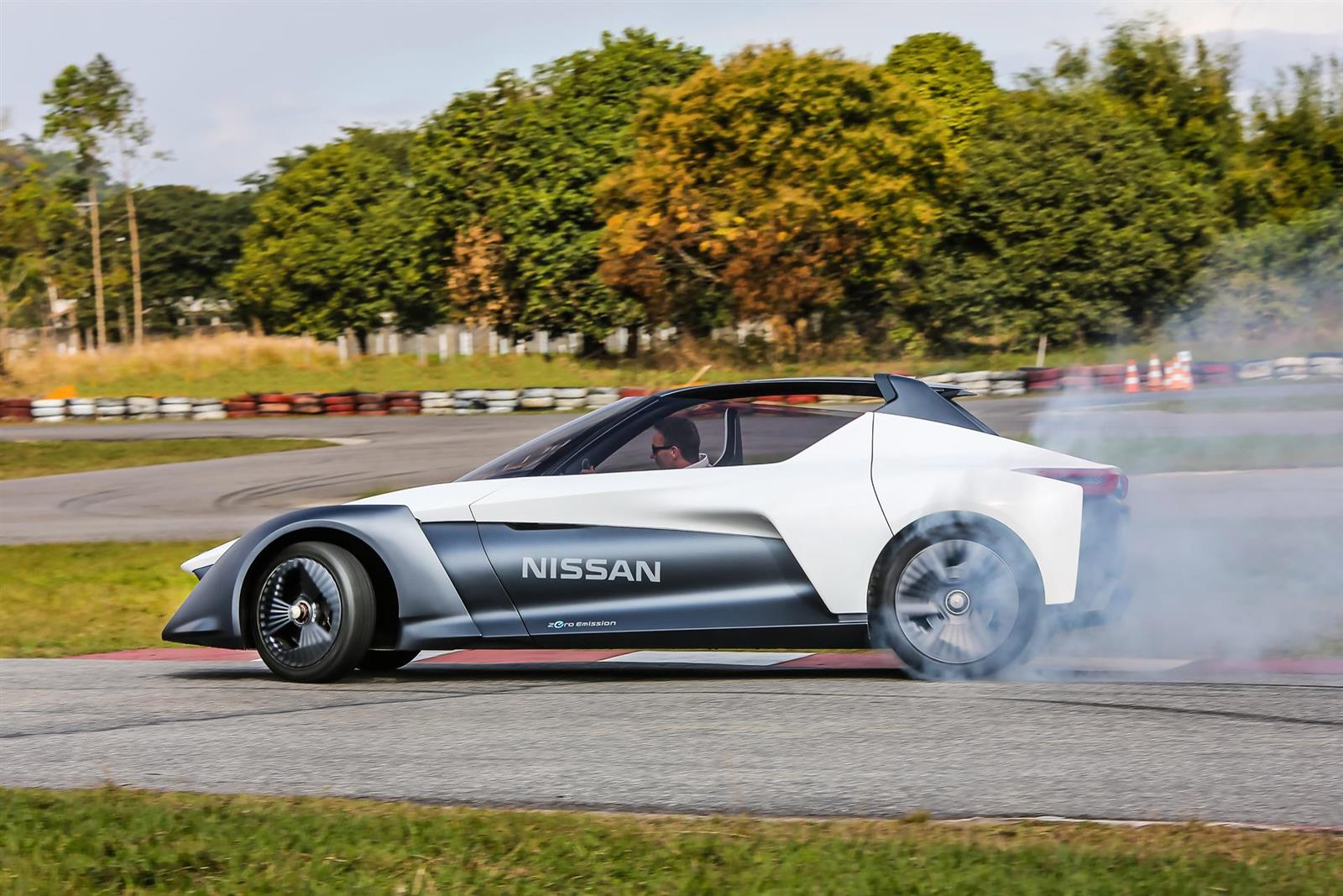 2016 Nissan BladeGlider Prototype