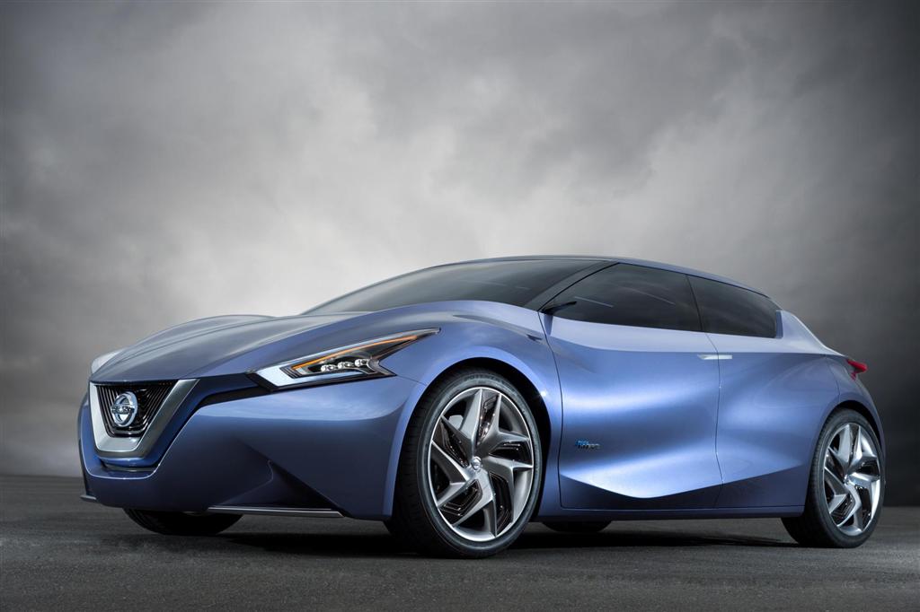 2013 Nissan Friend-Me Concept