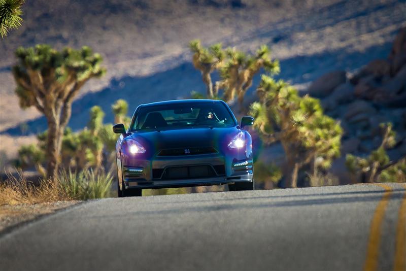 2014 Nissan GT-R Track Edition