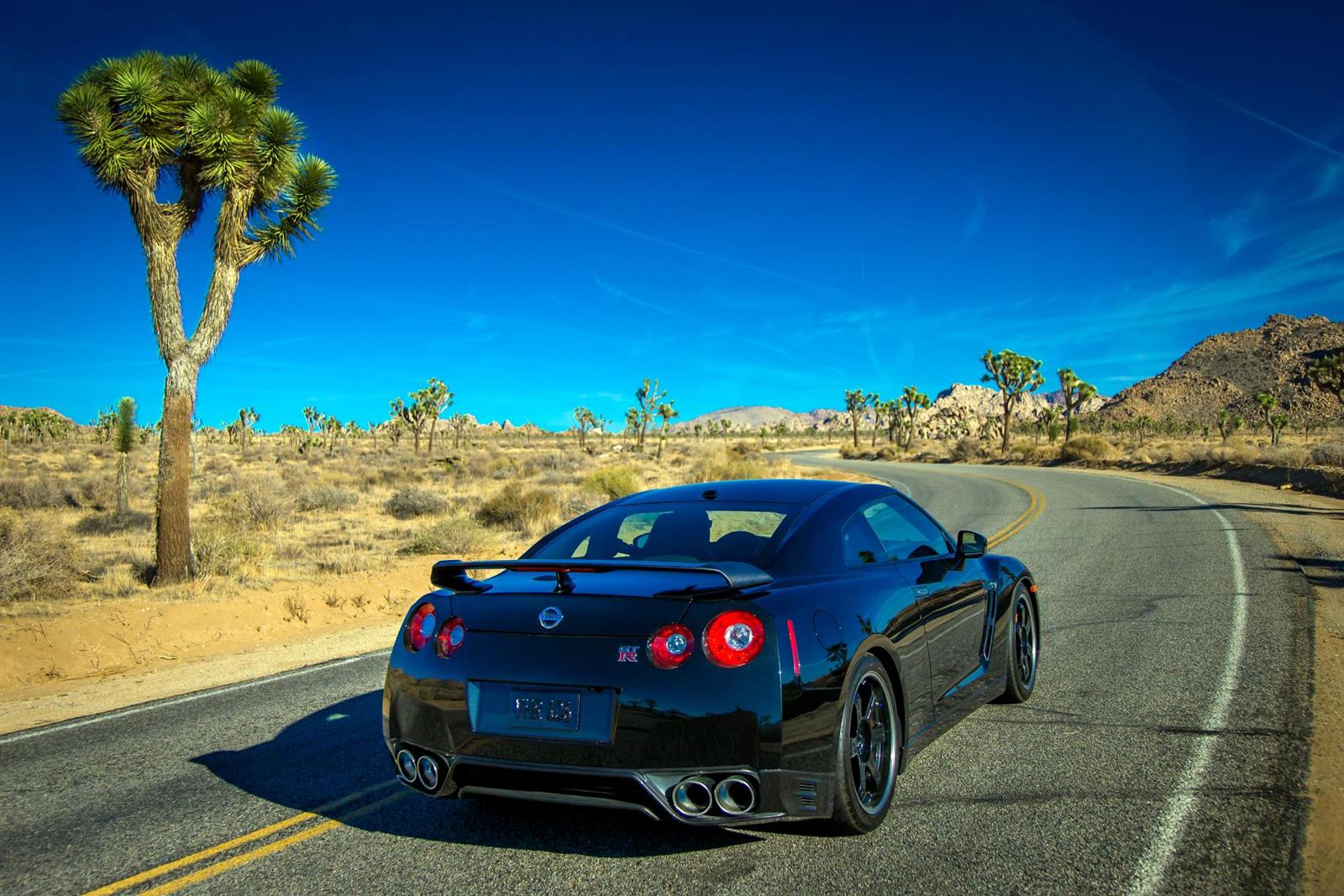 2014 Nissan GT-R Track Edition