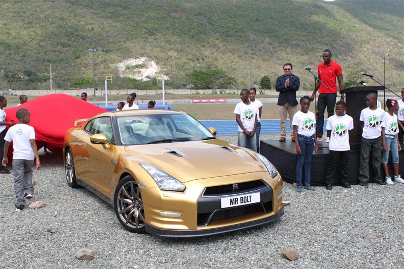 2013 Nissan GT-R Bolt-Performance