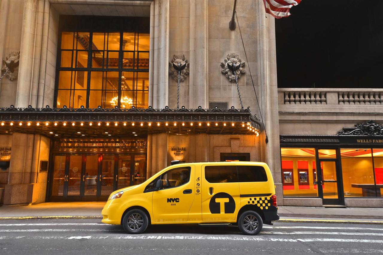 2013 Nissan NV200 Mobility Taxi