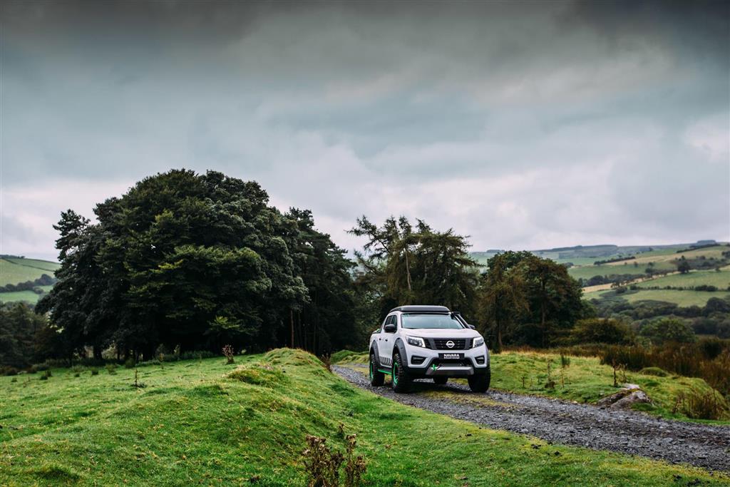 2016 Nissan Navara EnGuard Concept