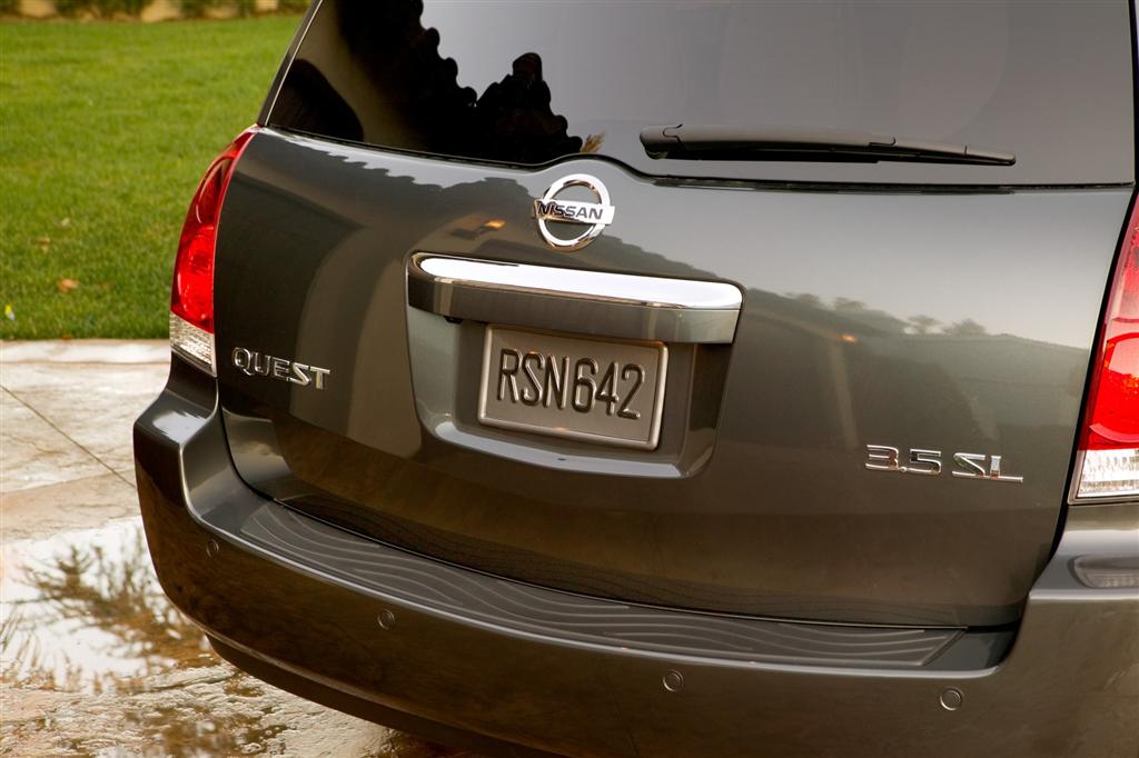 2009 Nissan Quest