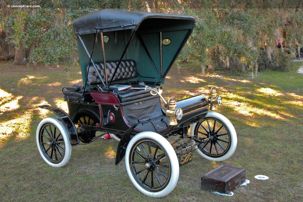 1903 Oldsmobile Model R Curved Dash