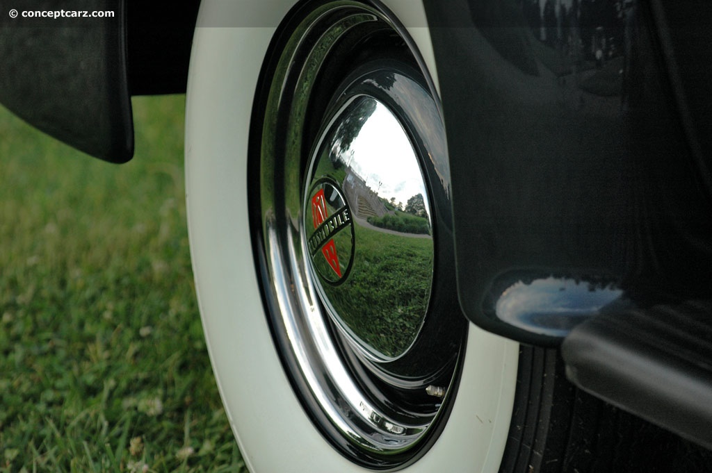 1938 Oldsmobile Series L