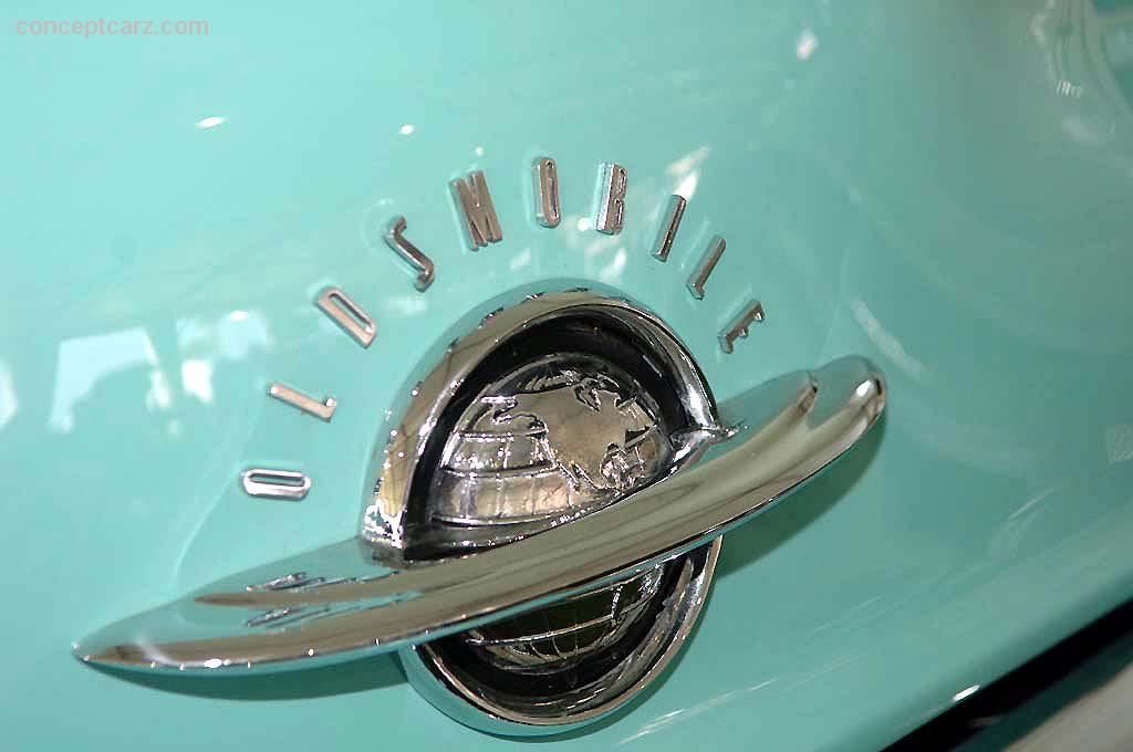 1952 Oldsmobile Super Eighty-Eight