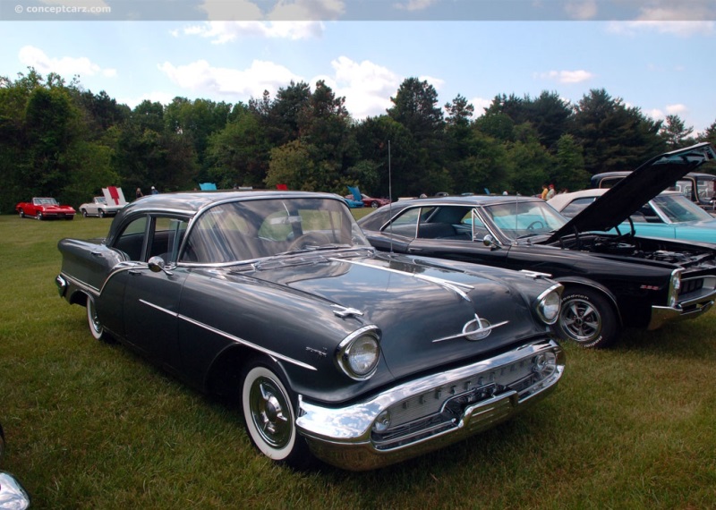 1957 Oldsmobile Super Eighty-Eight