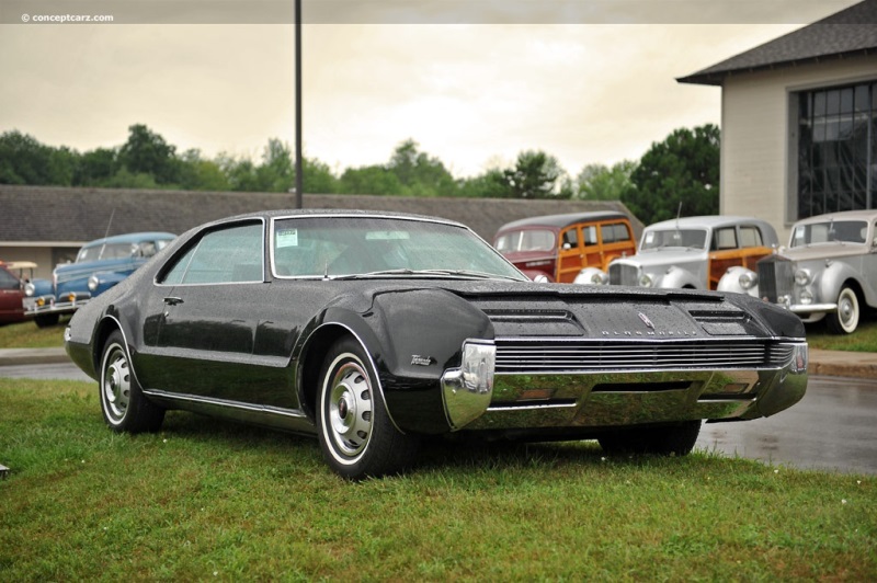 1966 Oldsmobile Toronado