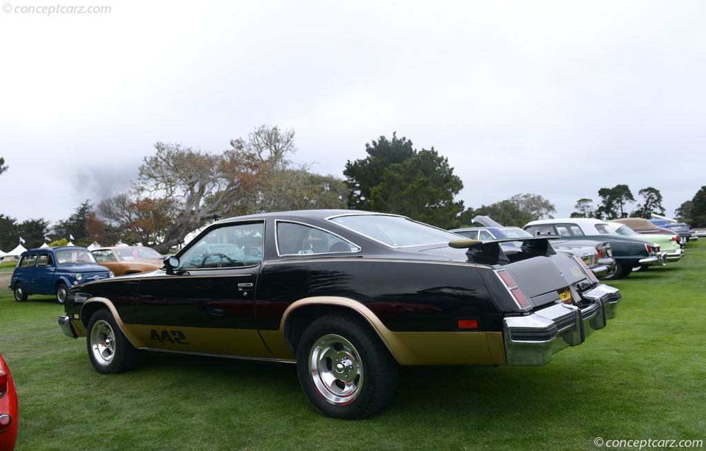 1976 Oldsmobile Cutlass Supreme 4 Door