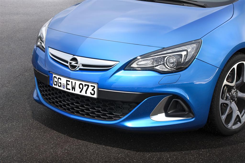 2013 Opel Astra OPC