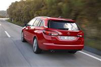 2016 Opel Astra Sports Tourer News and Information
