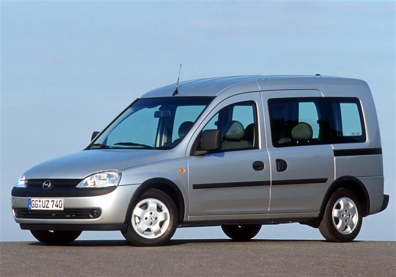 2009 Opel Combo News and Information 