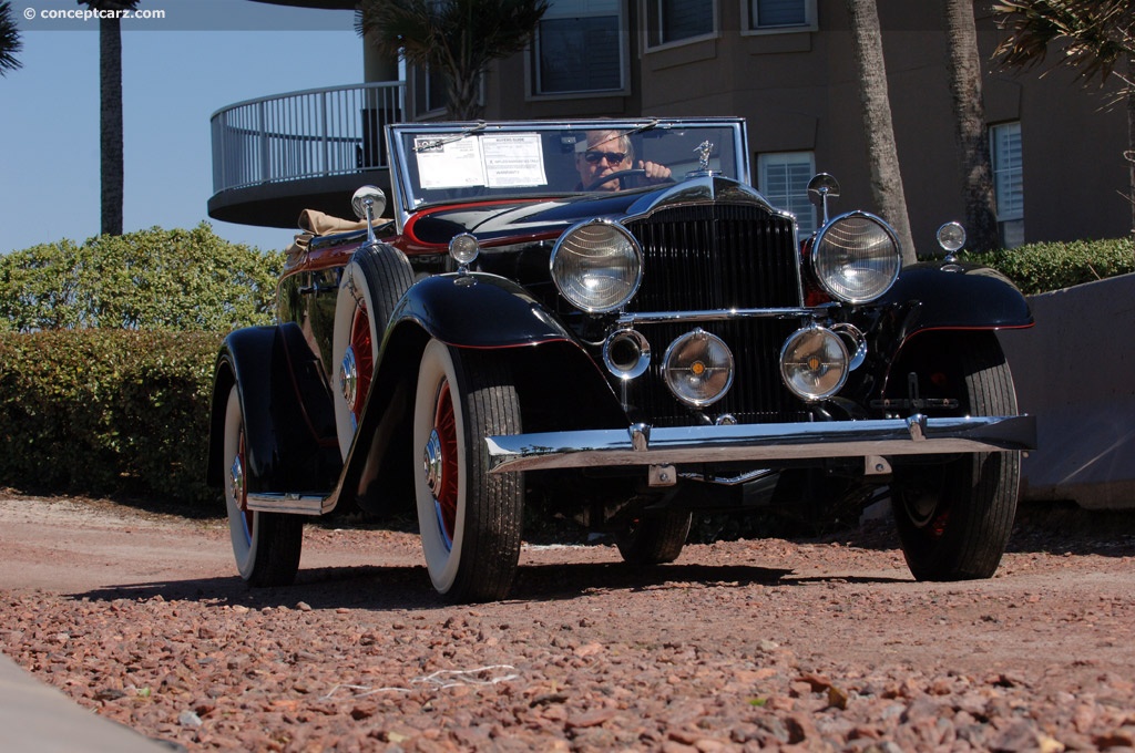 1932 Packard Model 902 Eight