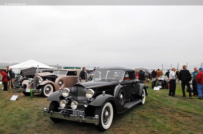 1933 Packard 1006 Twelve