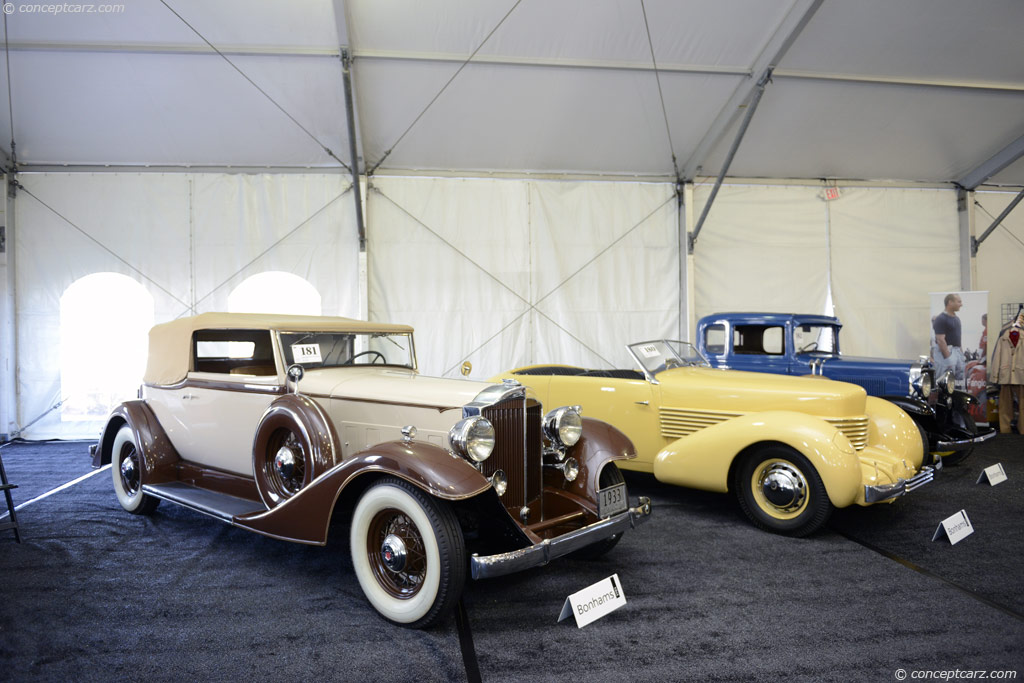 1933 Packard 1002 Eight