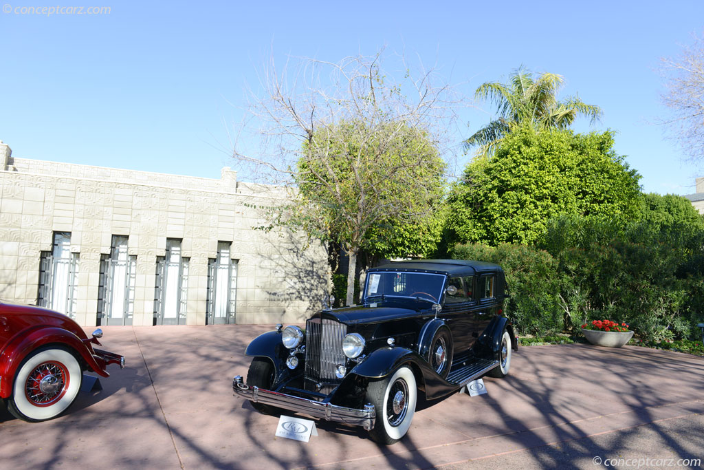 1933 Packard 1006 Twelve