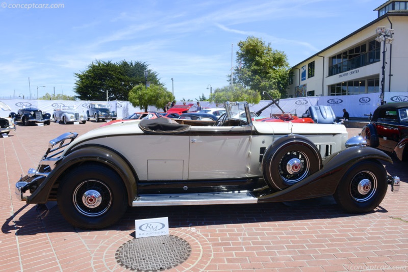 1933 Packard 1005 Twelve