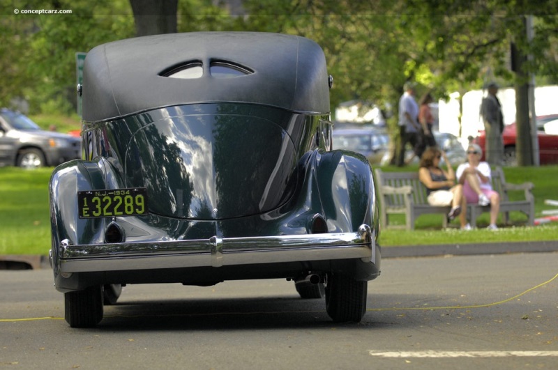 1934 Packard 1106 Twelve