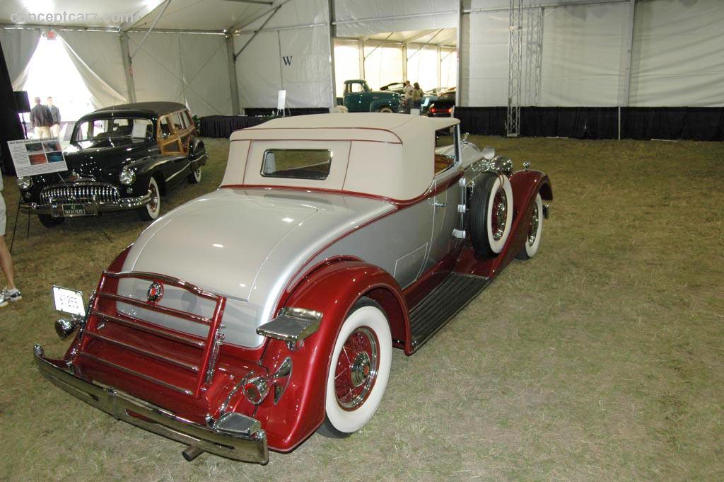 1934 Packard 1101 Eight