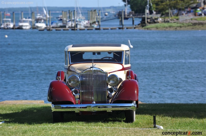 1934 Packard 1101 Eight