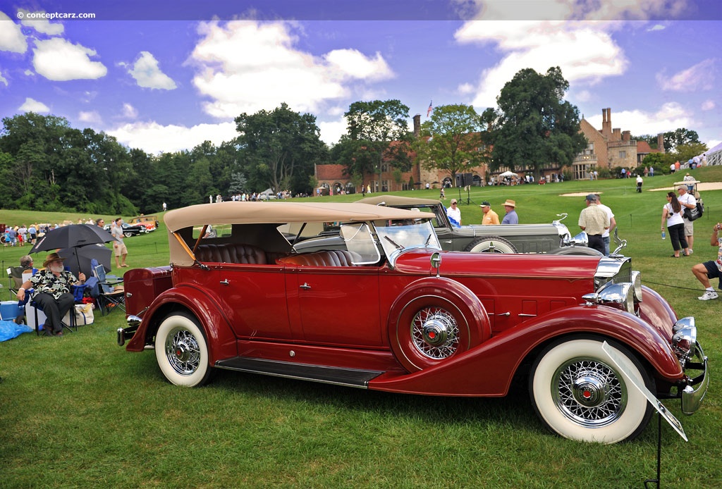 1934 Packard 1104 Super Eight